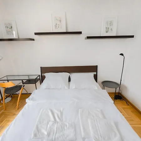 Comfy Studio Next To Nowy Swiat Great Location * Warsaw